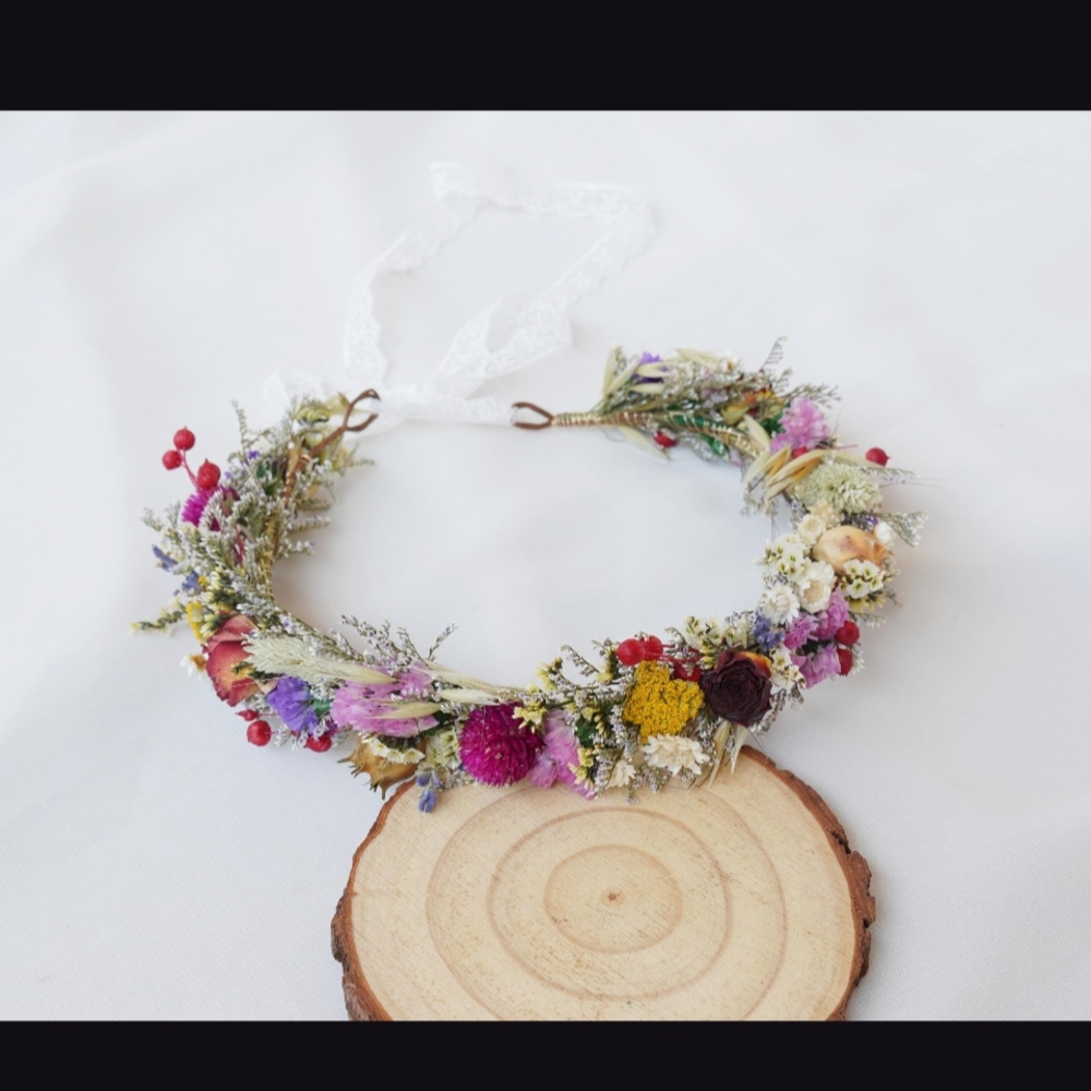 Dried Colorful Wildflower Crown (Set Of 7)
